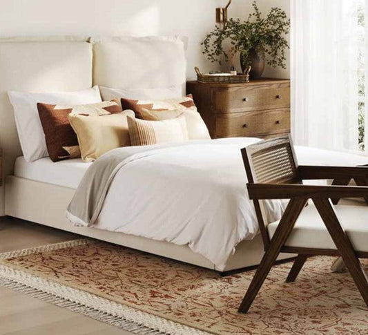 Summer Minimalism Global Trend