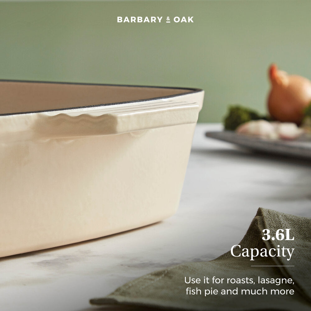 Barbary & Oak Foundry 39cm Cast Iron Roaster - Cream