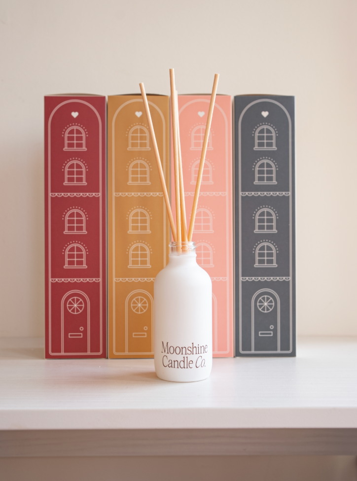 Frosted Gingerbread Hand poured Winter Christmas Diffuser