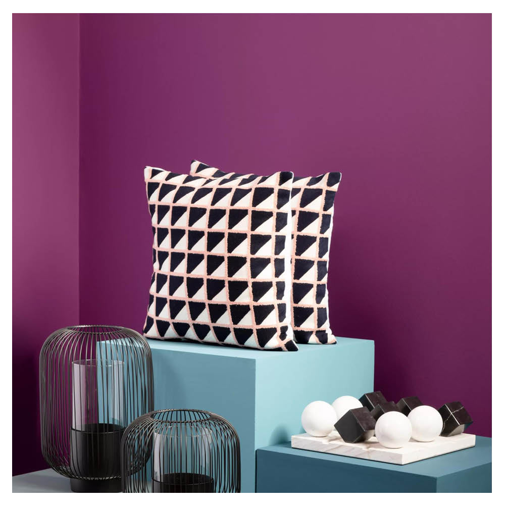 Ozella Grid Design Cushion