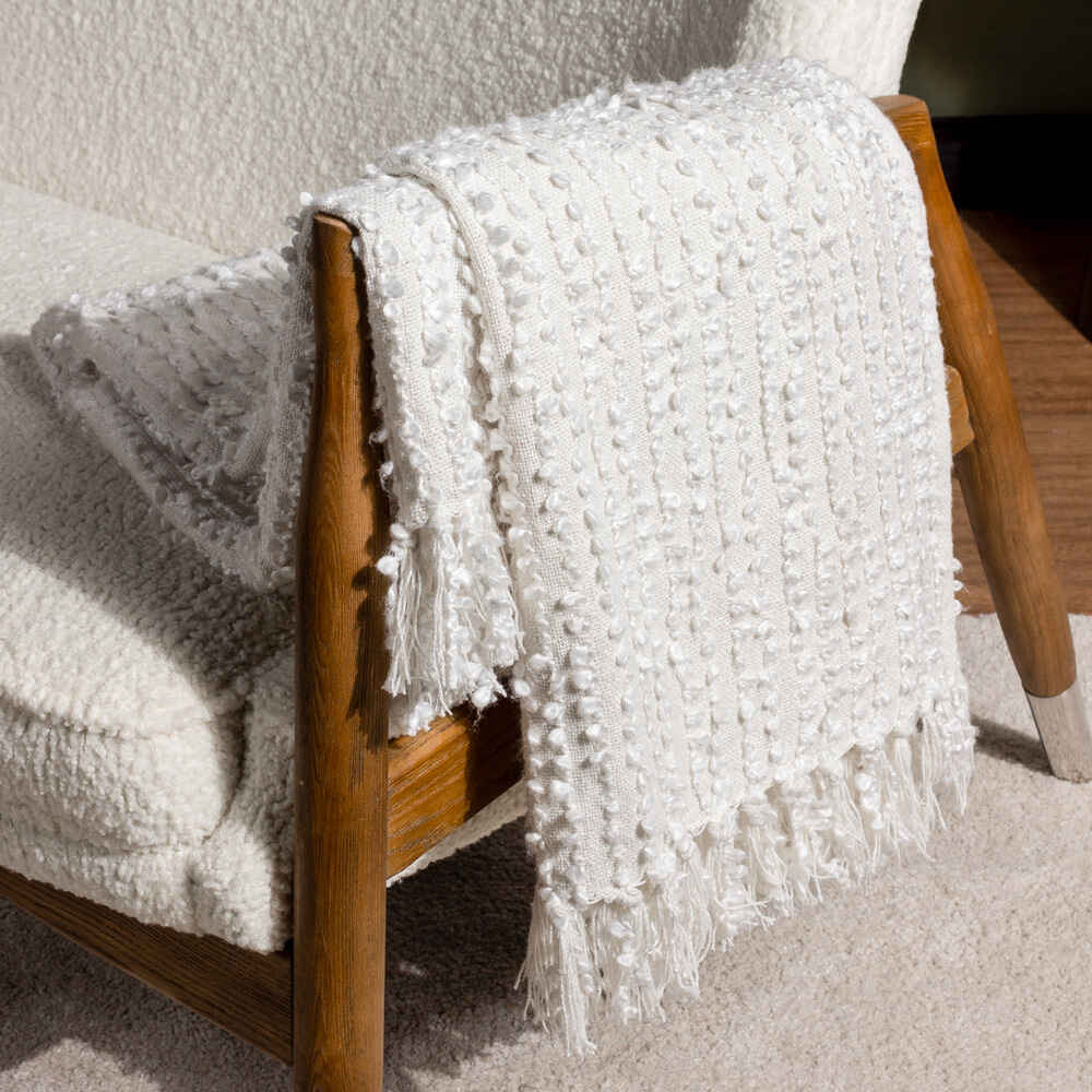 Arvo Boucle Yarn Throw - Natural