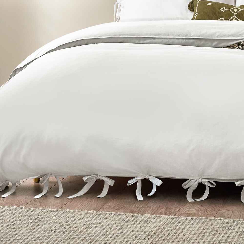 Mallow Bow Tie Duvet Cover Set - White