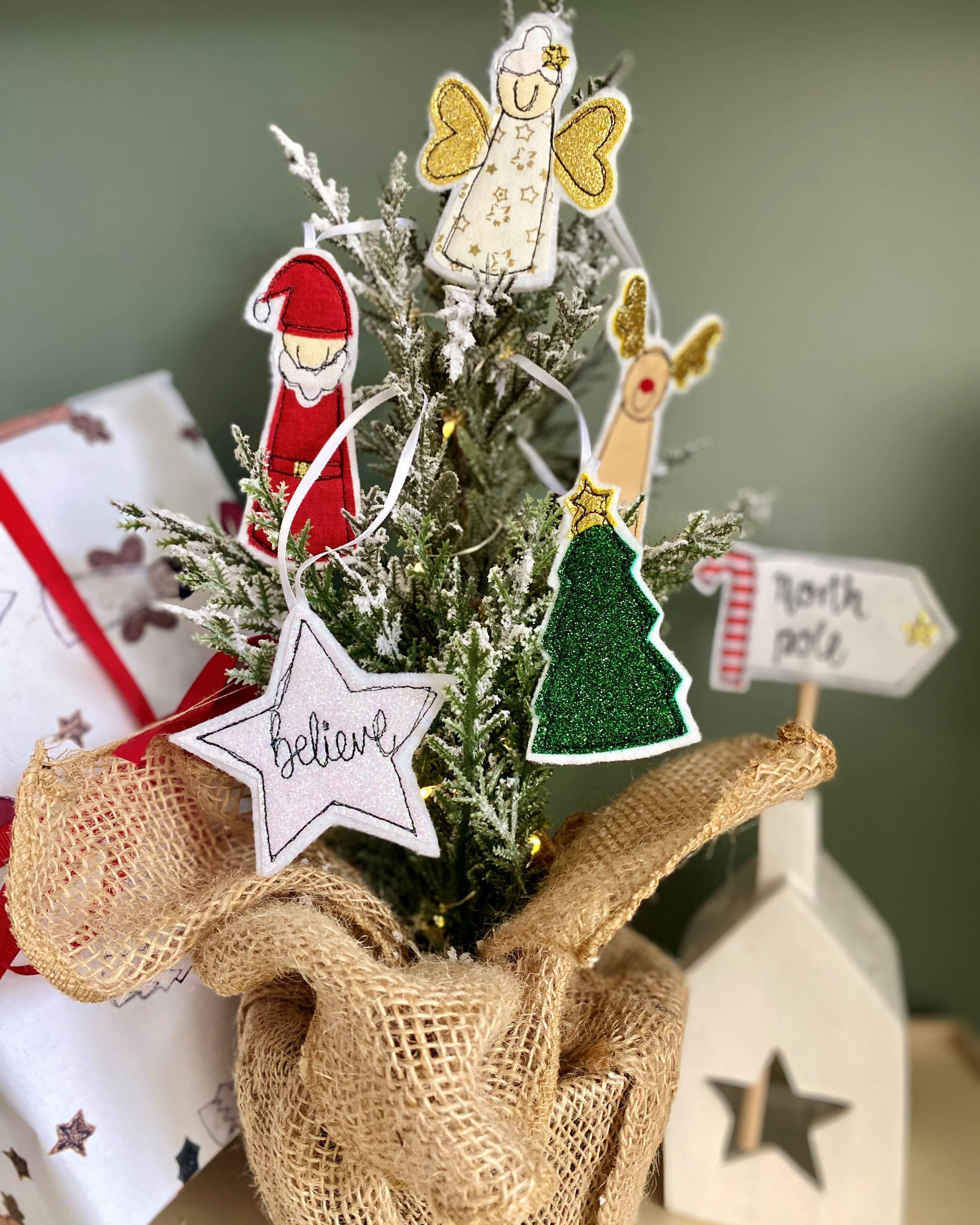 Set of 5 mini Christmas decorations